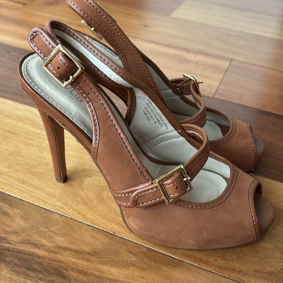 Colin Stuart heels - Picture 3 of 12